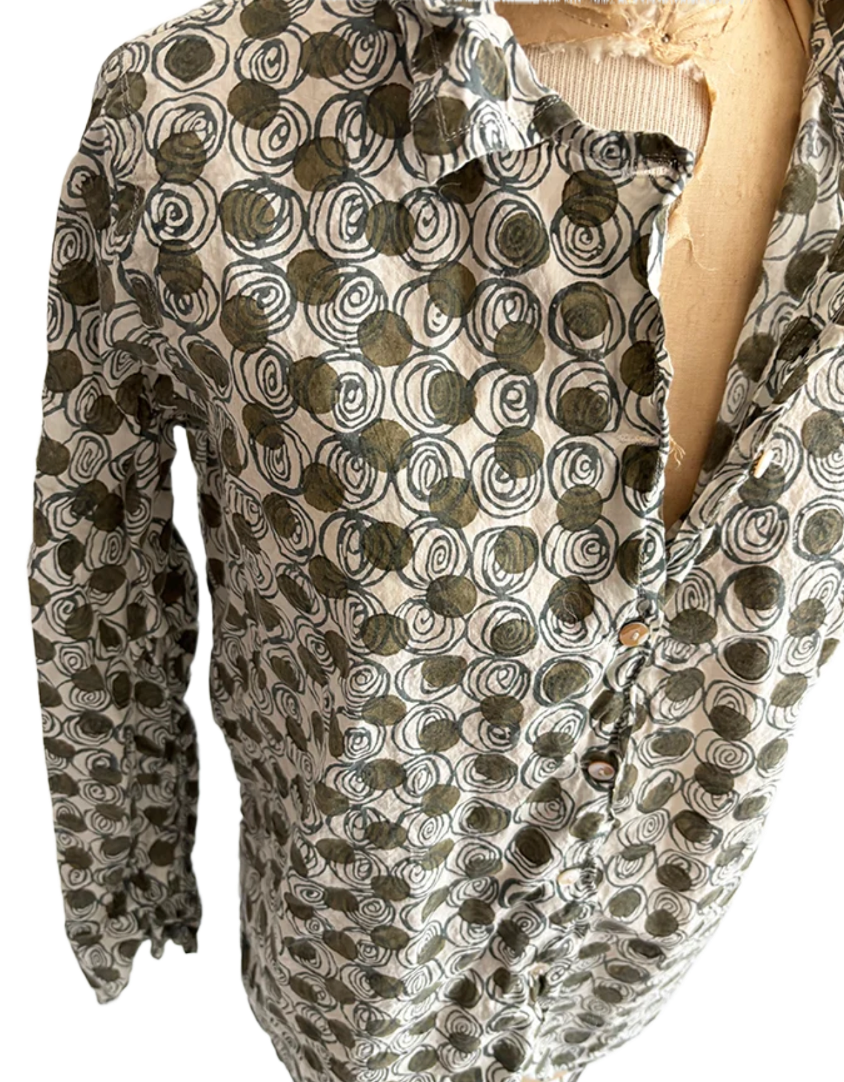 Collage Paperweights Spiral Button Up Shirt – Paper Trail Rhinebeck